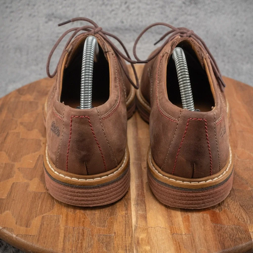 Clark's Shoes Men's 7.5 M Newkirk‎ Plain Nubuck Leather Dress Casual Grunge
